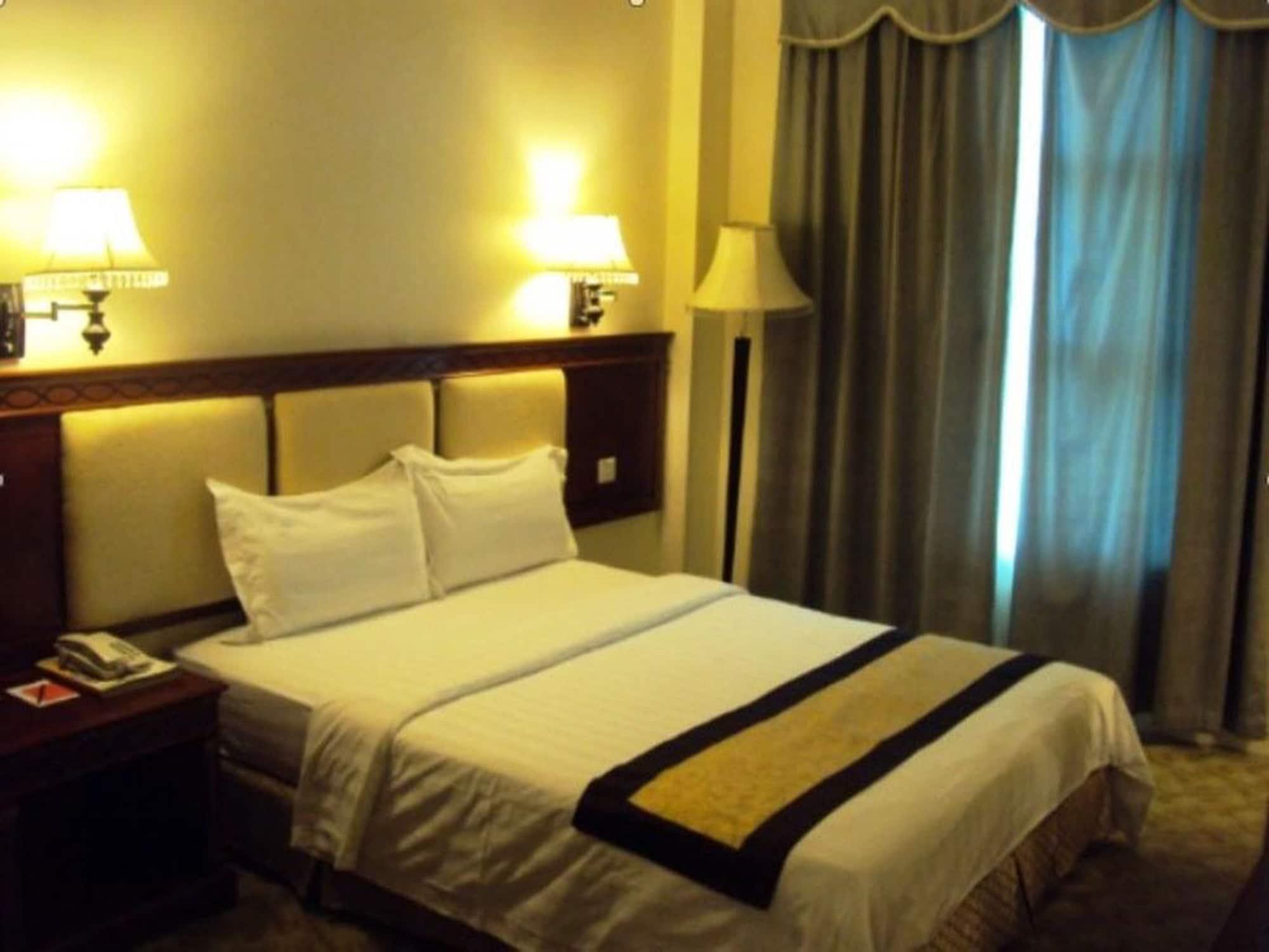 Mb Hotel Тавау Экстерьер фото