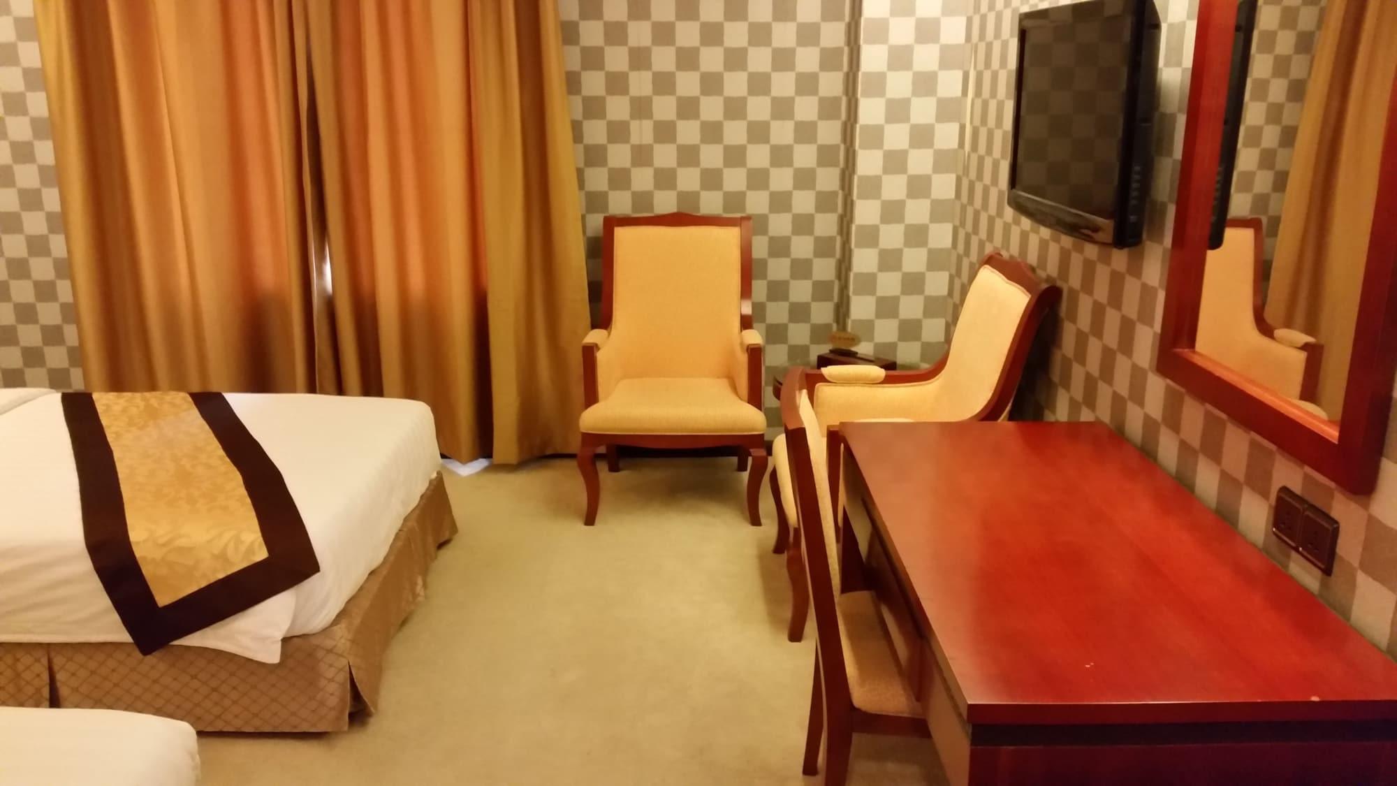 Mb Hotel Тавау Экстерьер фото